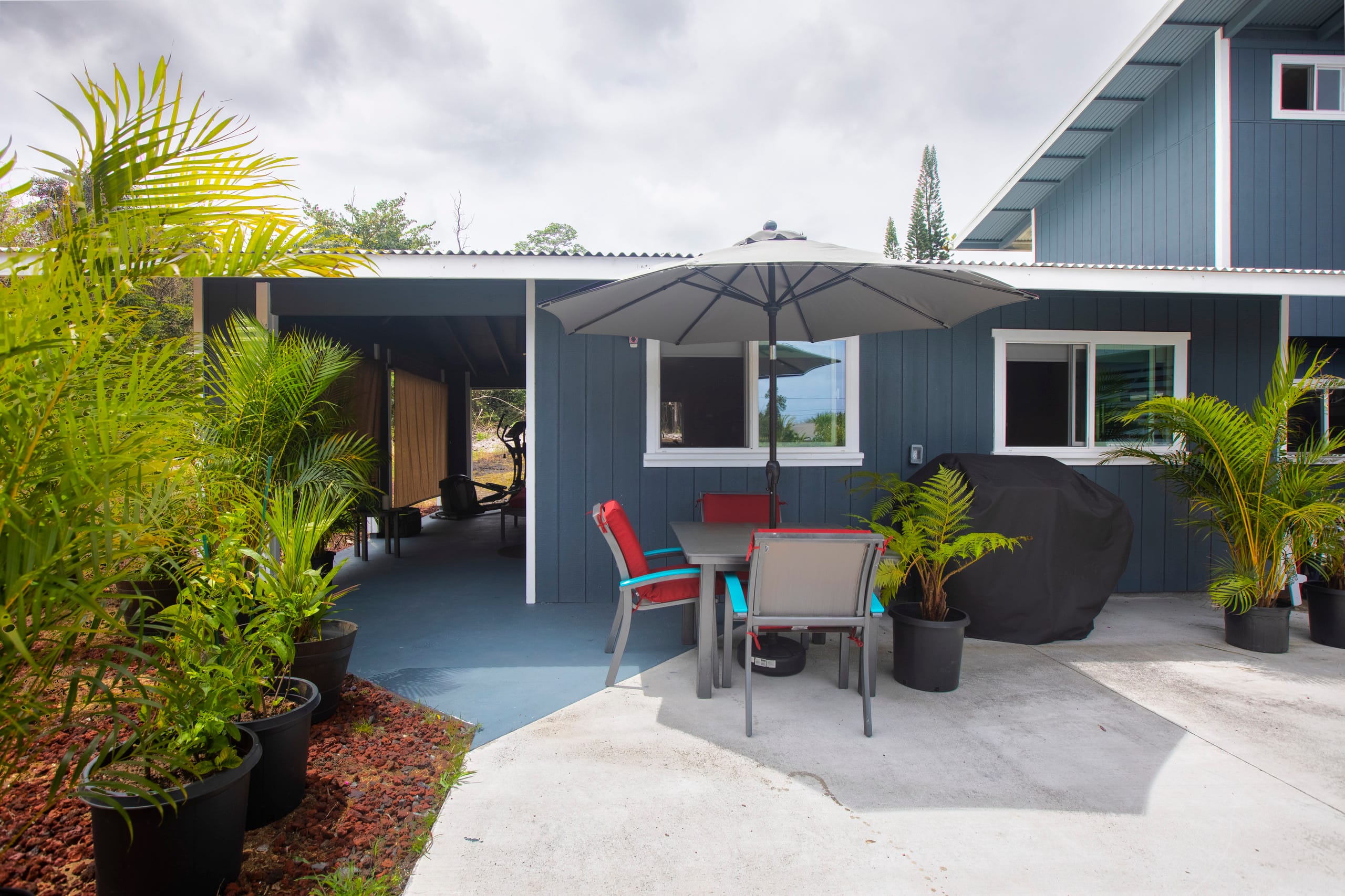 Guesthouse in Keaau · ★4.98 · 1 bedroom · 2 beds · 1 private bath - Image 25