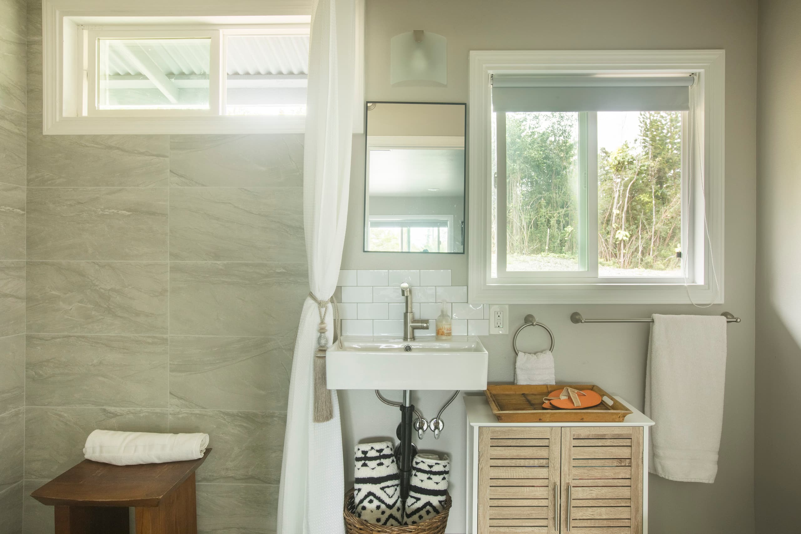 Guesthouse in Keaau · ★4.98 · 1 bedroom · 2 beds · 1 private bath - Image 23