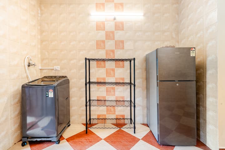 Full kitchen image 5