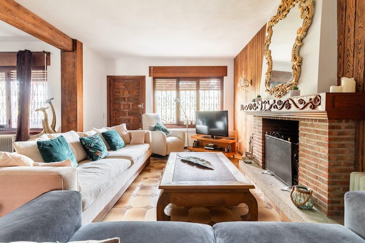 Casa En Navacerrada Con Vistas A La Sierra - Guadarrama