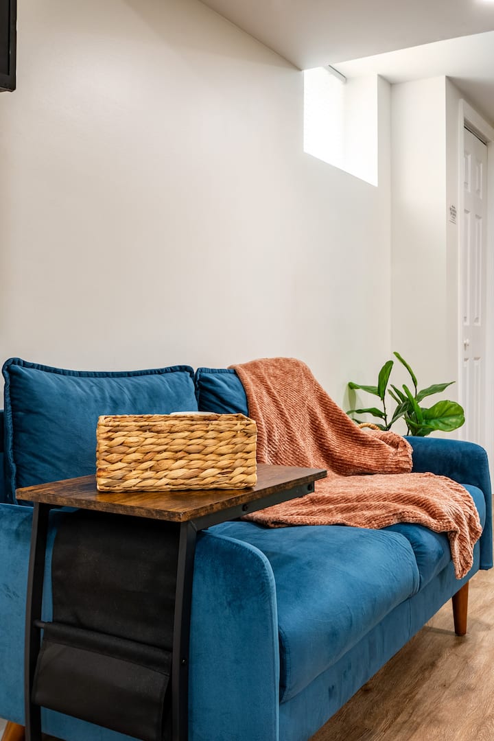 Cozy Suite In Towson L Free Parking + Laundry - Towson, MD