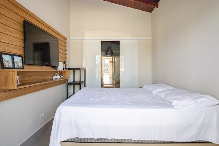 საძინებელი 3