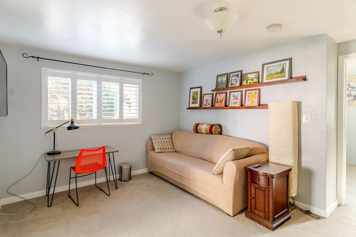 Private Entrance 1bd Guest Suite Near Du & Swedish - Denver, CO