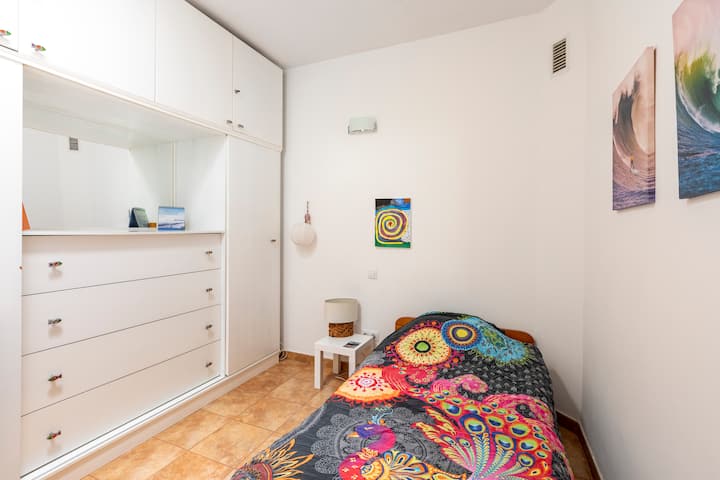 Krevat për një vizitor