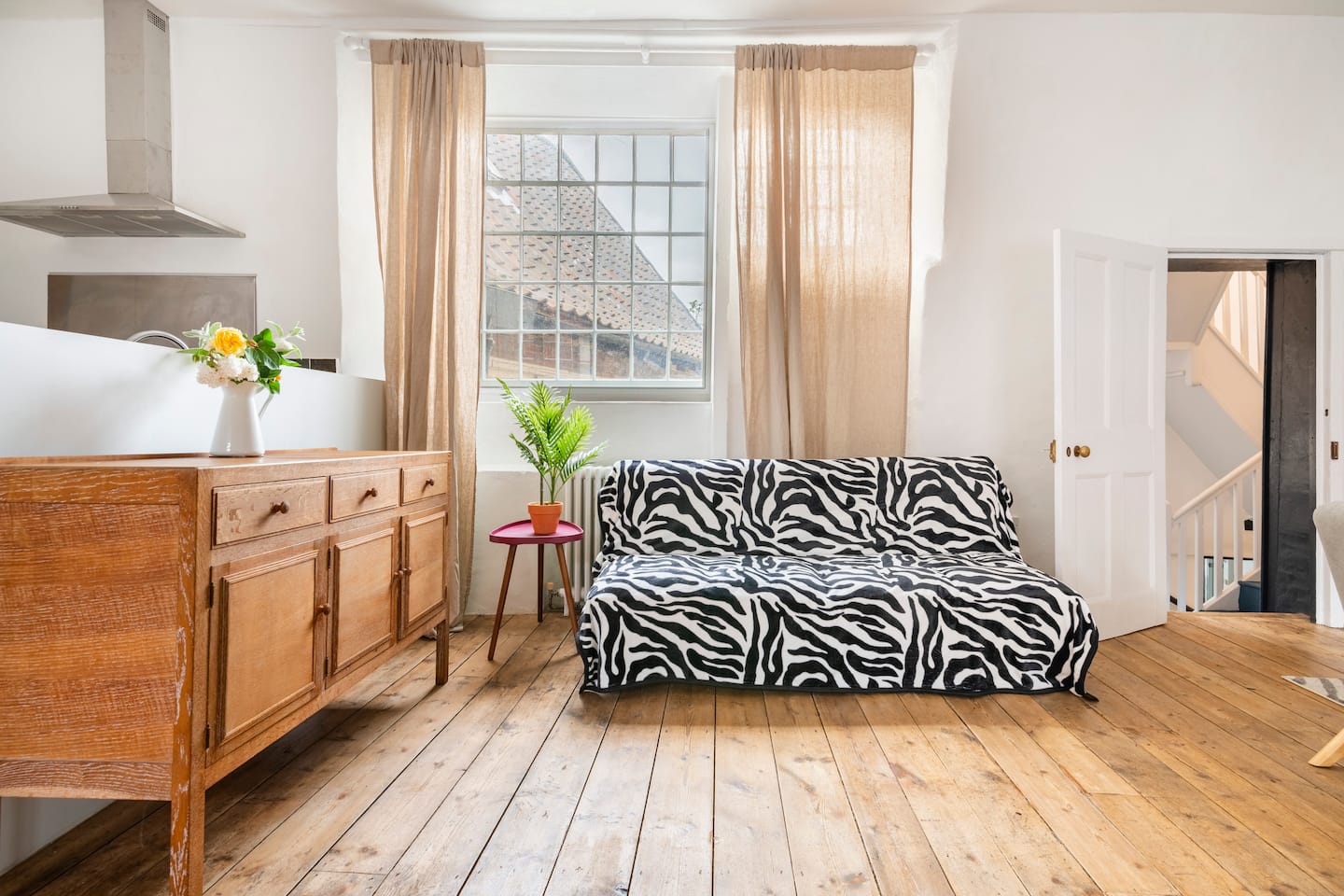 Elm Hill Town House