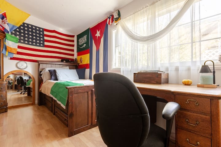 საძინებელი 3