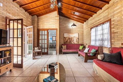 Pleasant Farmhouse with Pool and Sauna