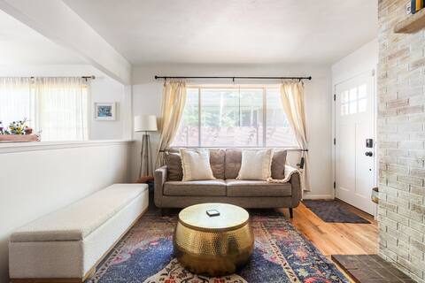 Entire 2 Bed 1 Bath Edgewater CO