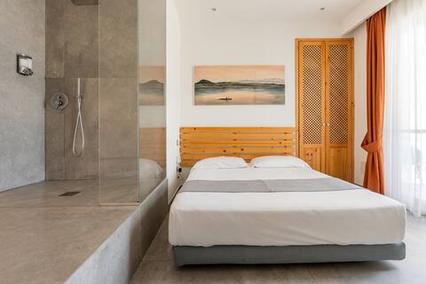 Sea view room with spa in Agriturismo Lavinum