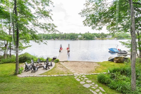 Loon Lake House - a Muskoka Family Retreat