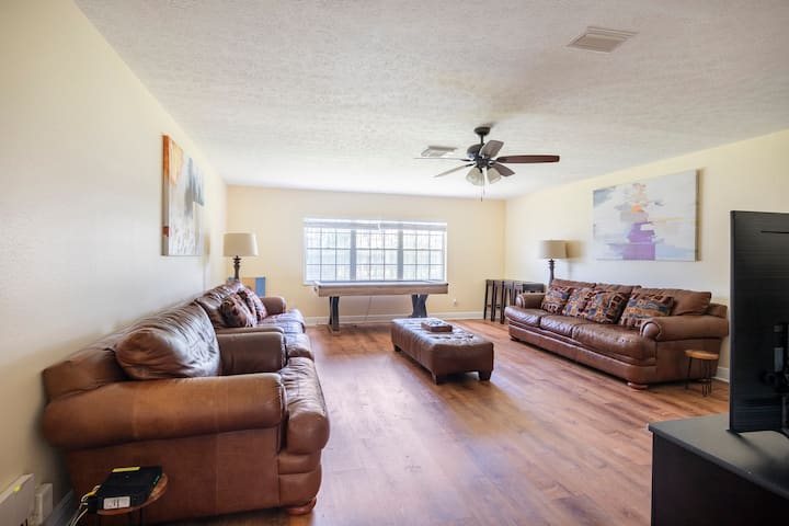 Vacation Getaway In Tampa - Tampa, FL