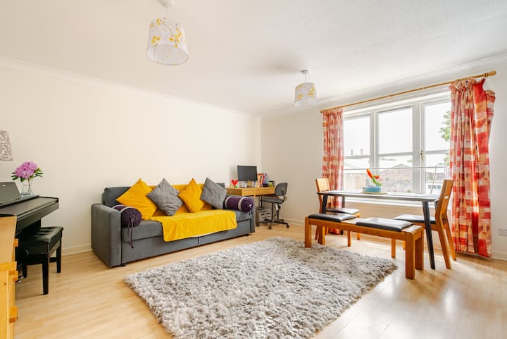 2 Bath 1 Free Parking 2 Dbl Bedrooms 1 Dbl Sofabed - Edinburgh