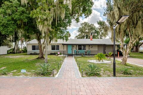 Countryside vacation by the Lake,Central Florida