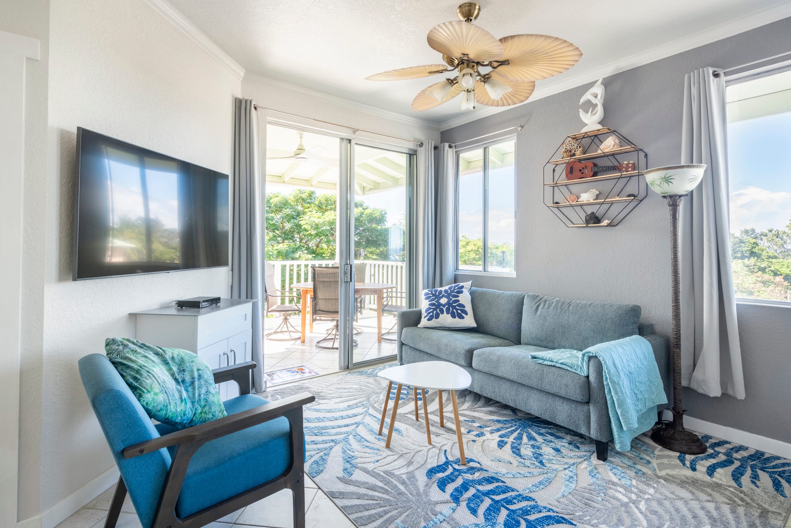 Condo in Kailua-Kona · ★4.88 · 2 bedrooms · 2 beds · 2 private baths - Image 5