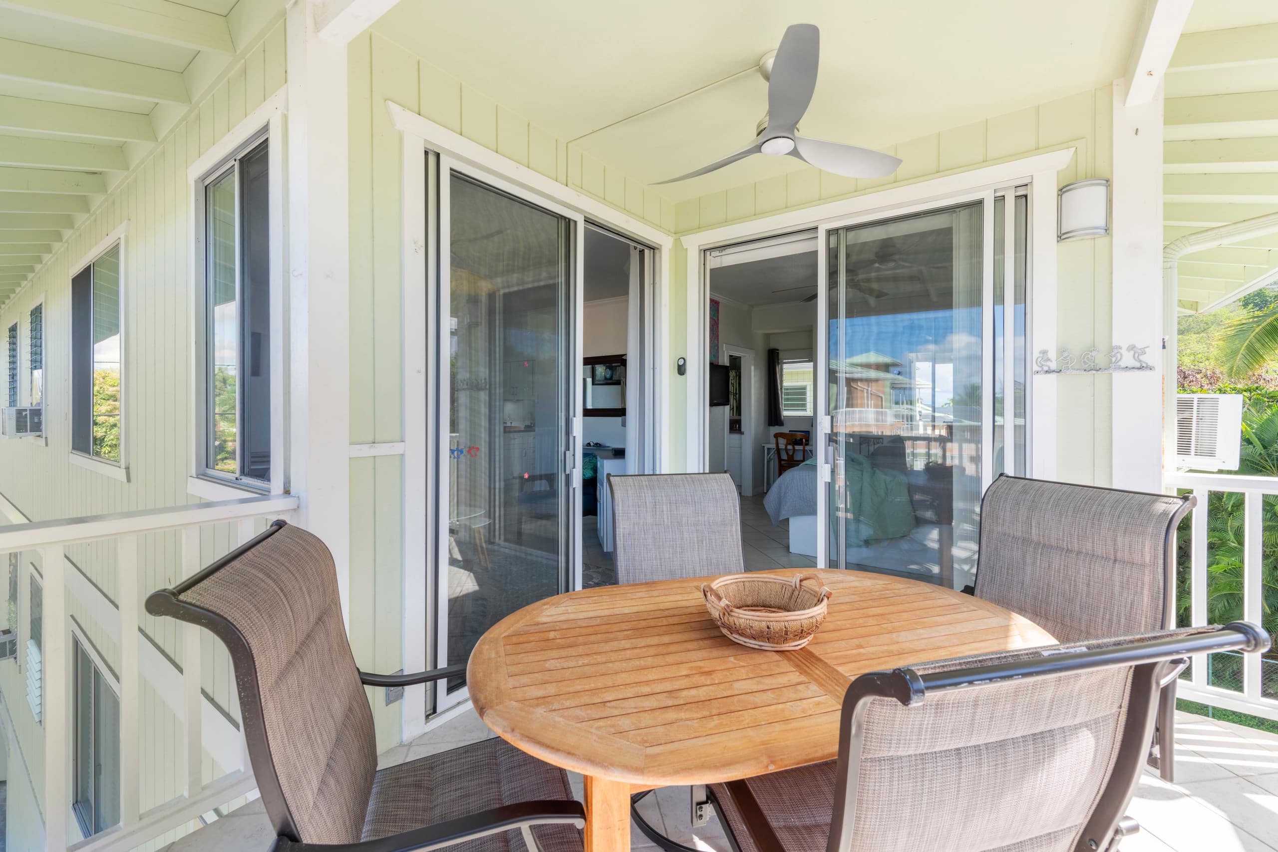 Condo in Kailua-Kona · ★4.88 · 2 bedrooms · 2 beds · 2 private baths - Image 50