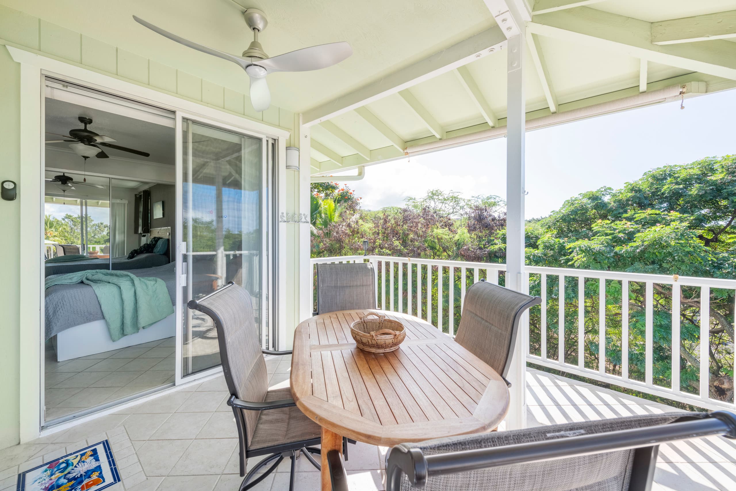 Condo in Kailua-Kona · ★4.88 · 2 bedrooms · 2 beds · 2 private baths - Image 46