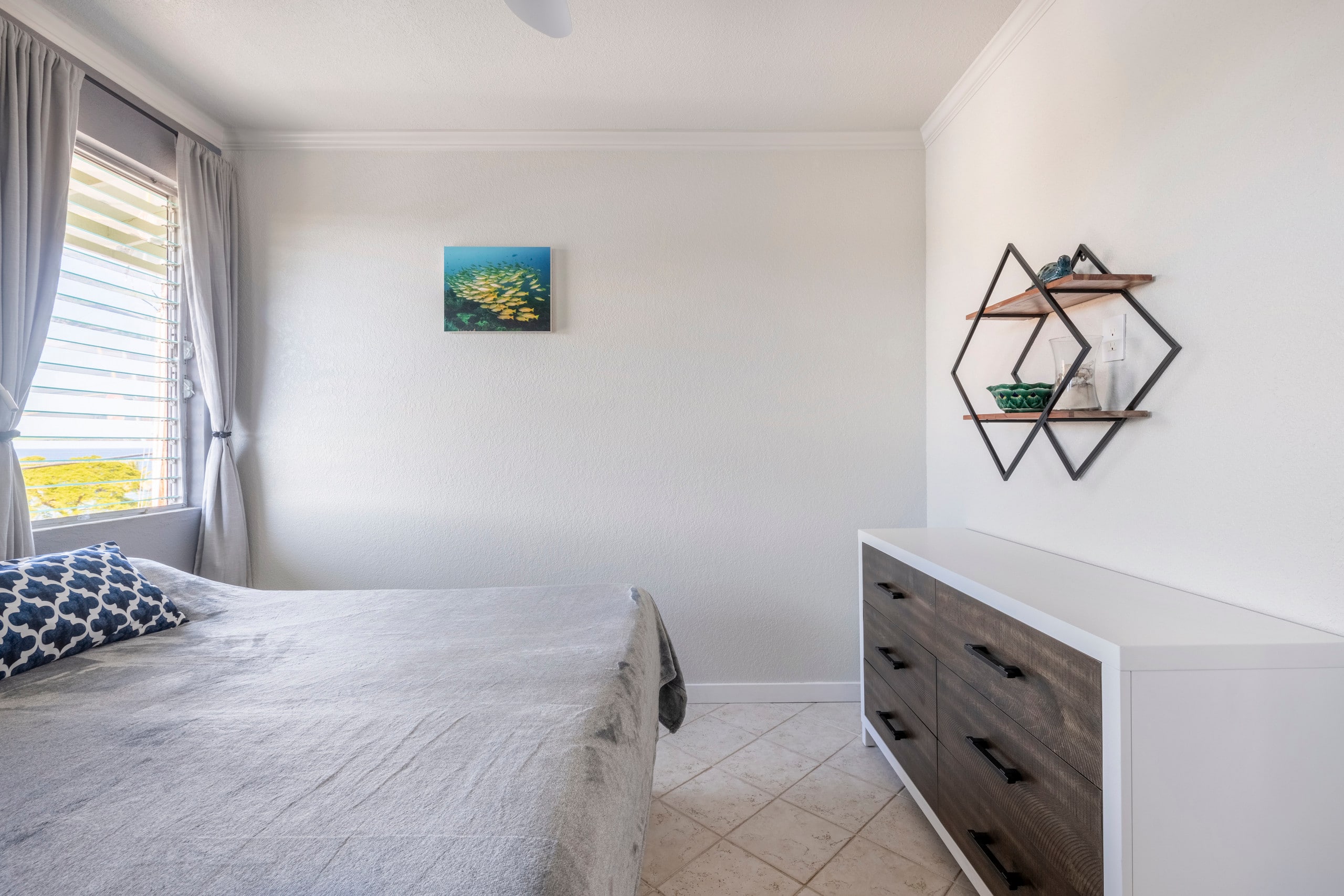 Condo in Kailua-Kona · ★4.88 · 2 bedrooms · 2 beds · 2 private baths - Image 32