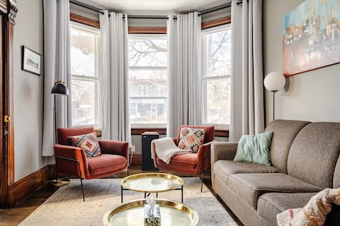 Heritage Home (4+ Bedrooms) near Downtown Guelph