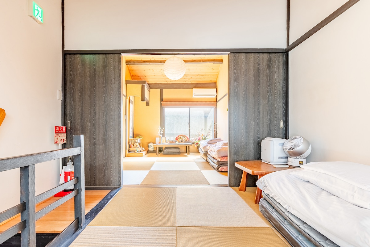 Spavaća soba na katu