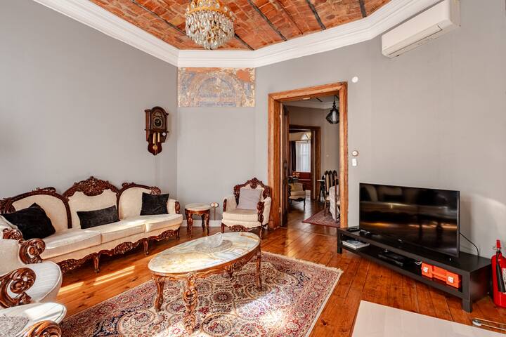 Galata Kulesine 20 adım, aynı binada 2. Ve 3.kat gallery image 3