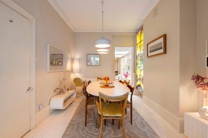 Stunning Interiors family home Christmas Deals gallery image 3