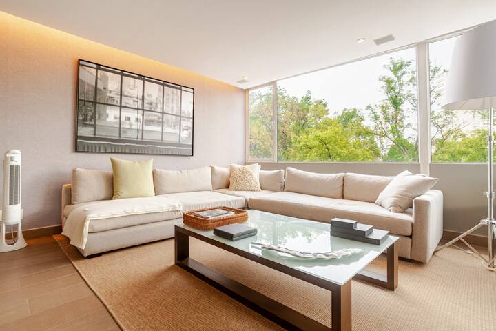 Travel in Style in this Unique Loft @ Polanco gallery image 5