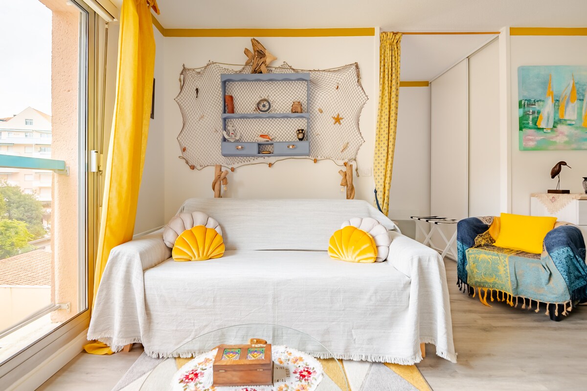 Annonce Airbnb populaire: Downtown cabin studio à Arcachon