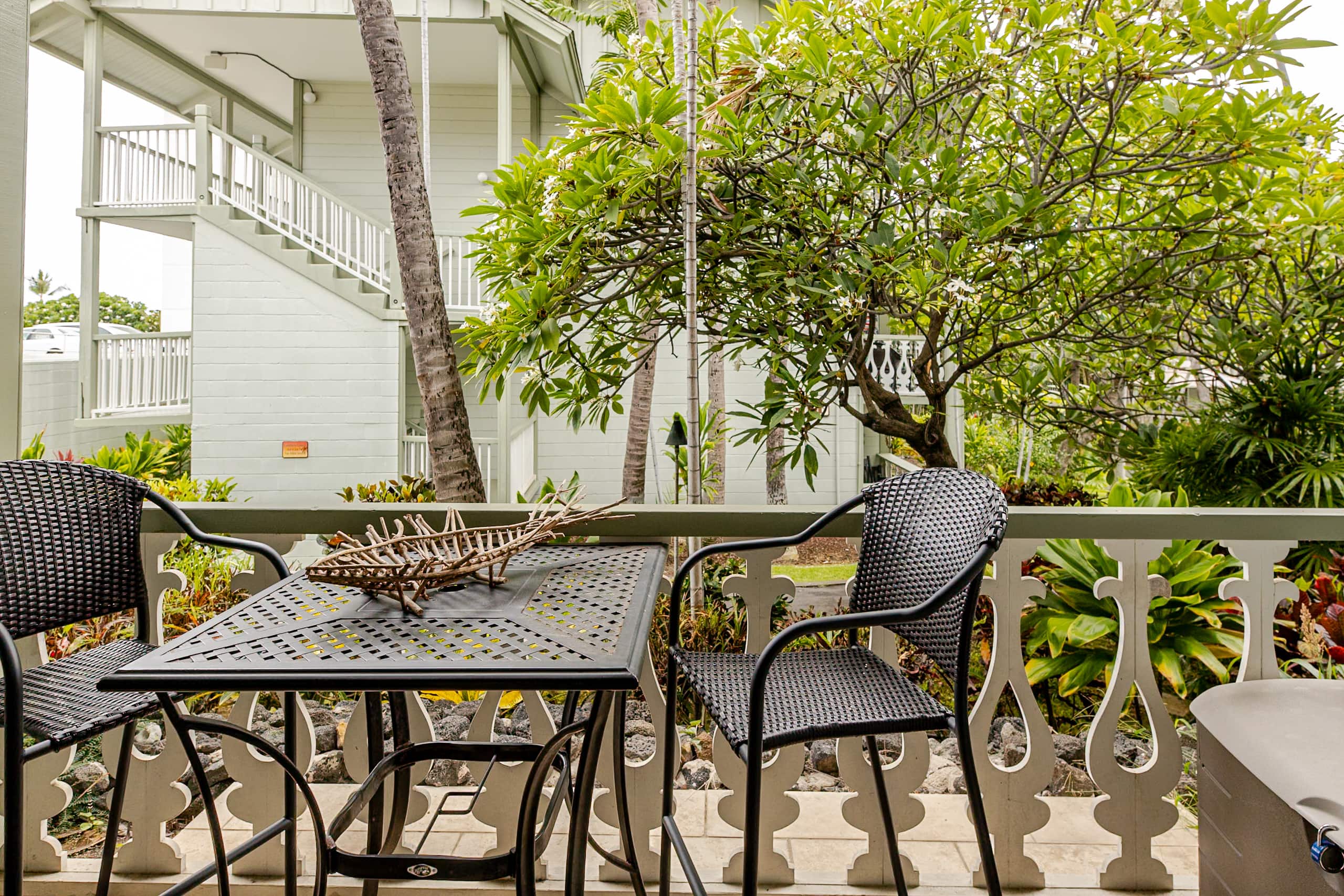 Condo in Kailua-Kona · ★4.87 · Studio · 2 beds · 1 private bath - Image 10
