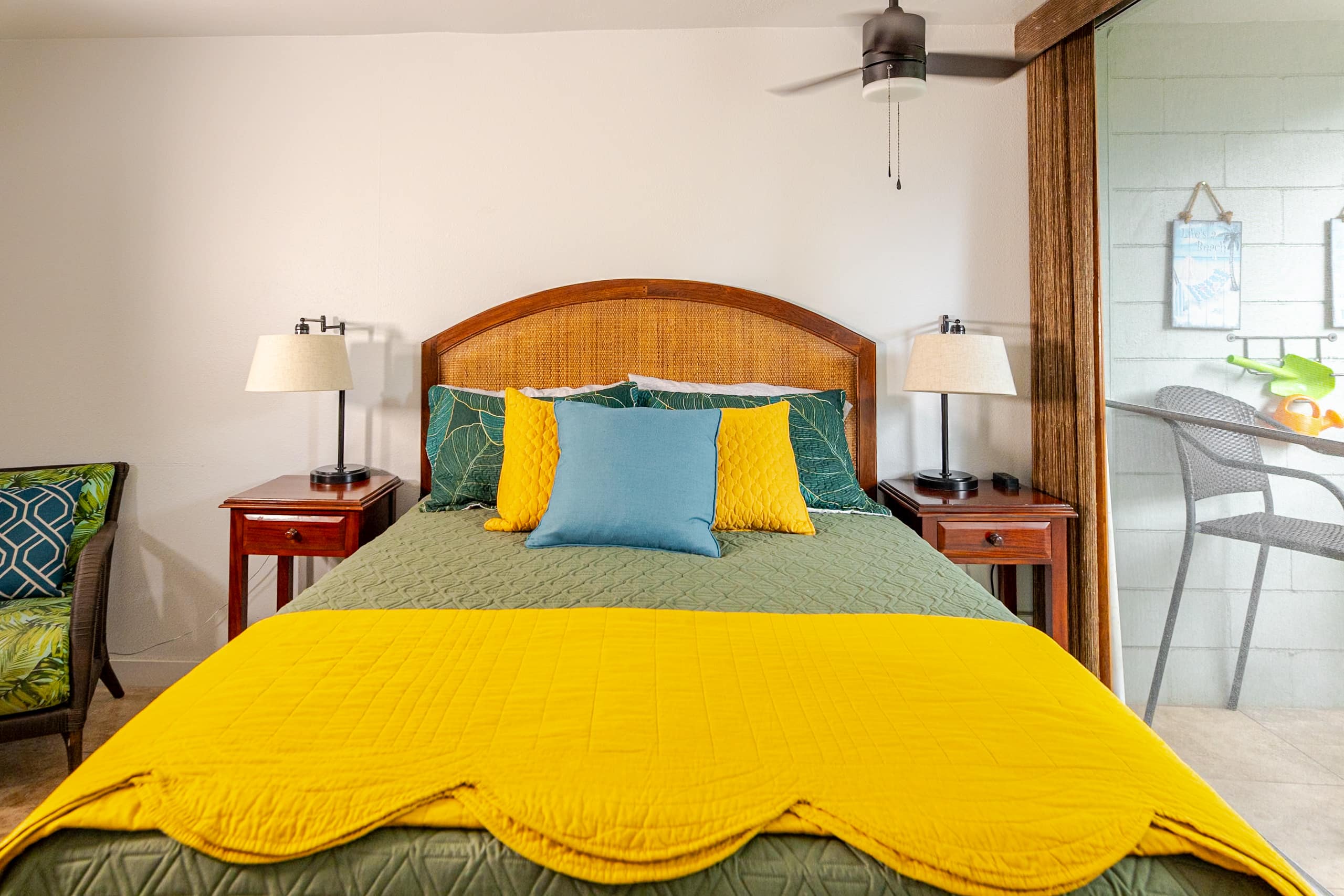 Condo in Kailua-Kona · ★4.87 · Studio · 2 beds · 1 private bath - Image 15