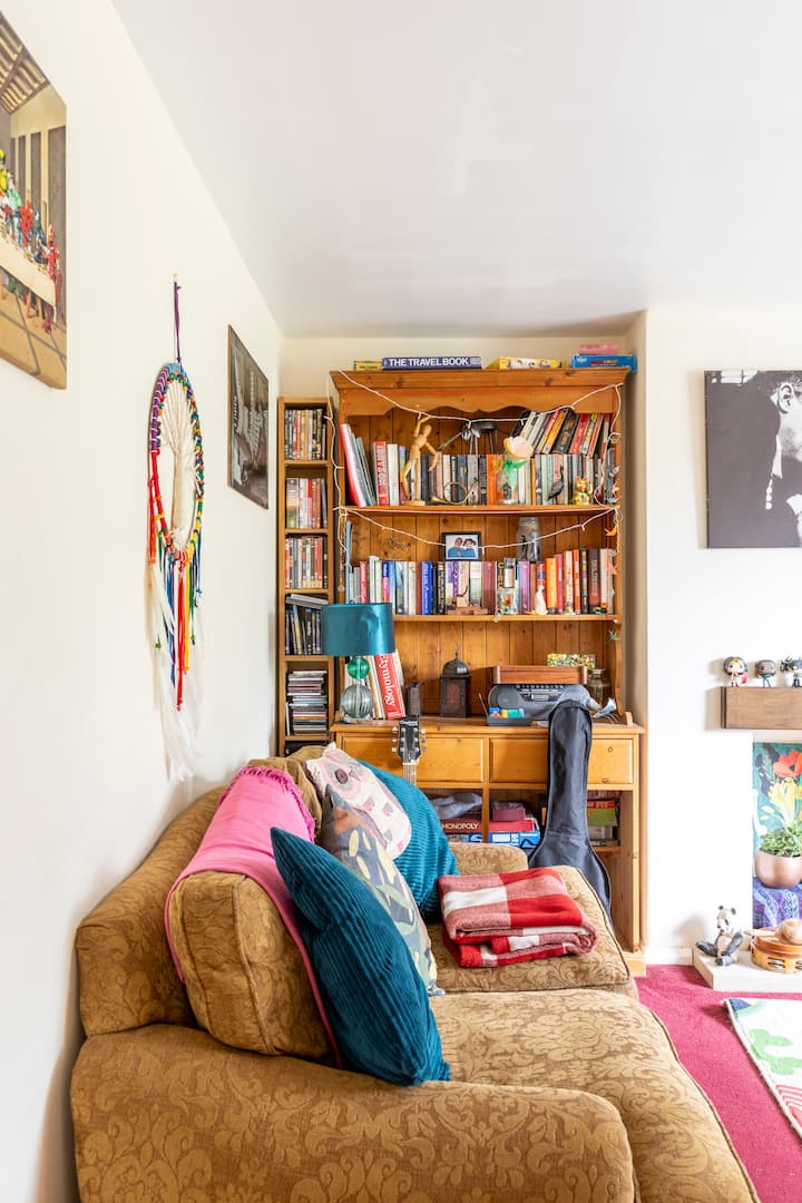 Comfortable And Light 4 Bedroom House In The Peaks - Castleton