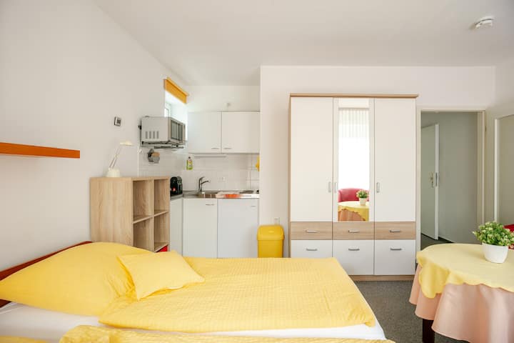 Gästeappartement In Rudow (App. 2) - Berlin Schönefeld Airport (SXF)
