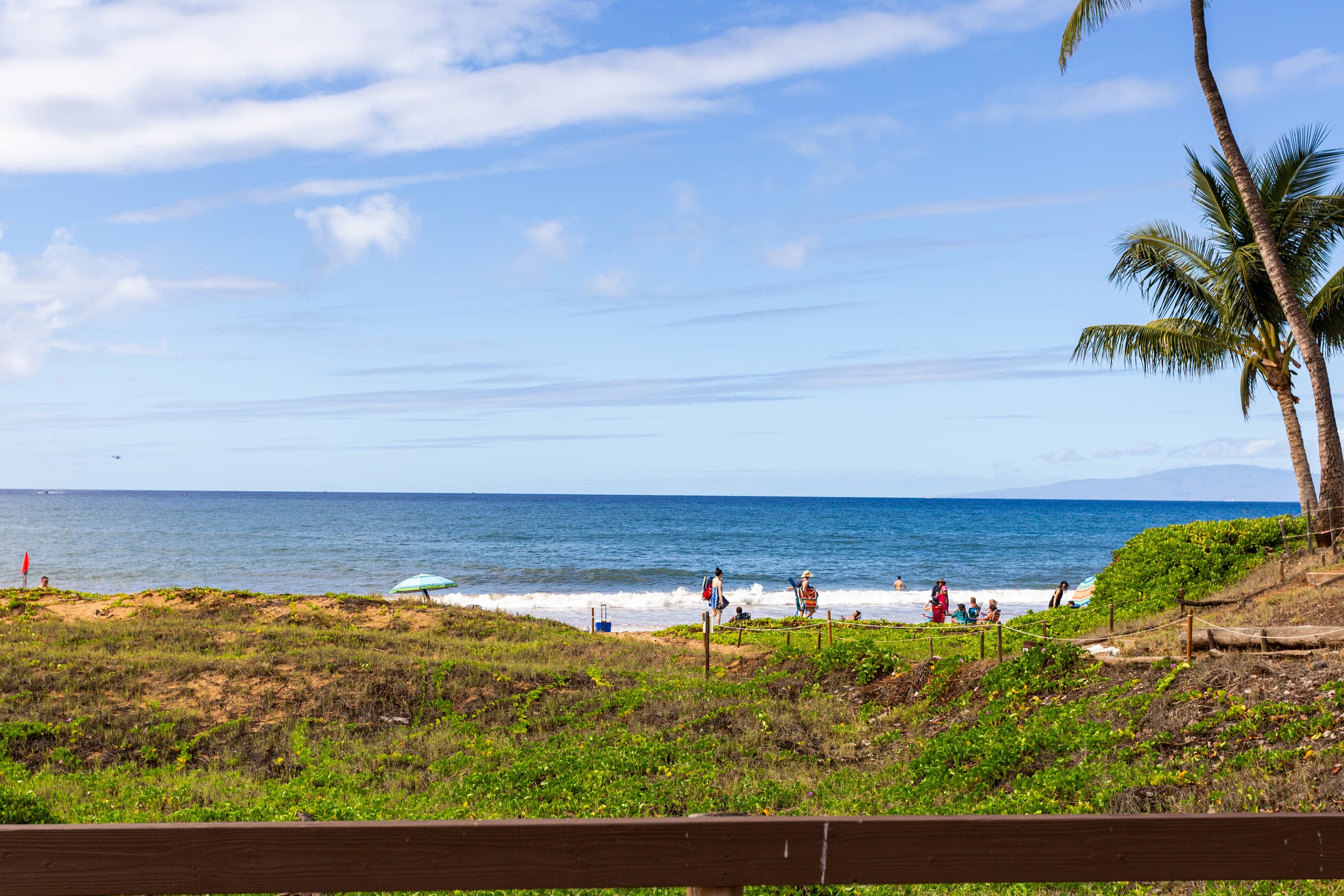 Maui Condo across fm Kam 2 in HOTEL Zoned Resort - Image 36