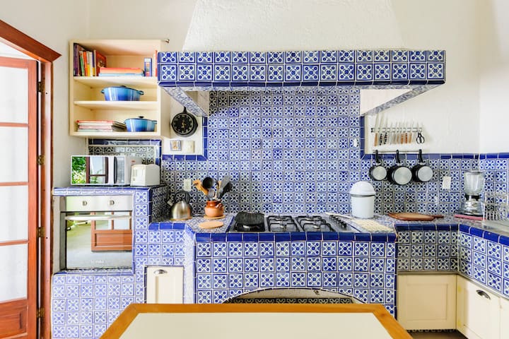 Fantástica casa biblioteca Octavio Paz @Coyoacan gallery image 2