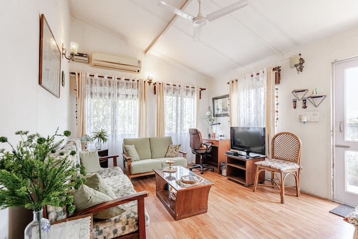 Terrace Cottage ,Vasant Vihar ,New Delhi - New Delhi