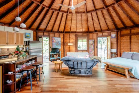 Top performing Airbnb: Romantic Dodecagon Retreat Near a Black Sand Beach in Seaview