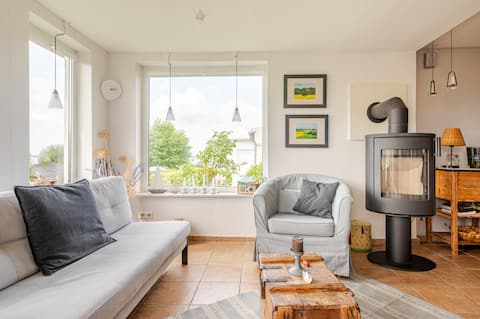 Top Airbnb: Beach house Fiete right by the sea in Hohenkirchen
