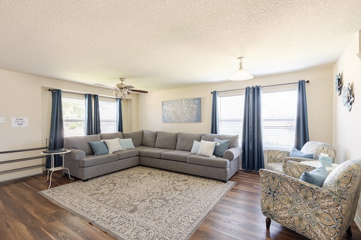 Spacious Home 10 Miles From At&t Stadium-fifa 2026 - Grand Prairie, TX