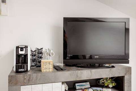 Top Airbnb: Sea view apartment: Da Domè in Civitanova Marche