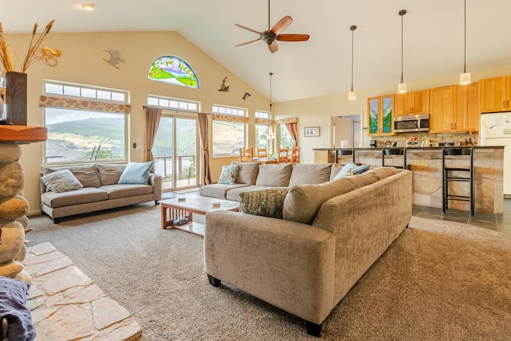 Hawk's View Columbia Gorge Amazing View Home