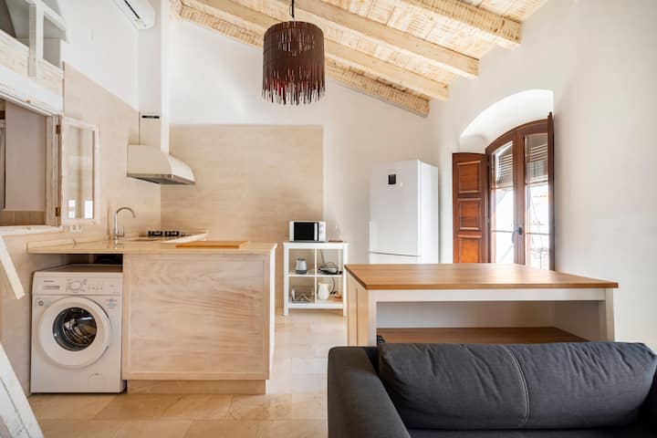 Church: Charming Loft Loft High Loft