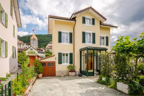 B&B ****  at the foot of Château Aigle, Switzerland