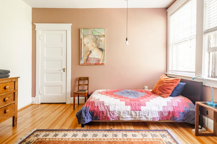 Вашата втора спалня