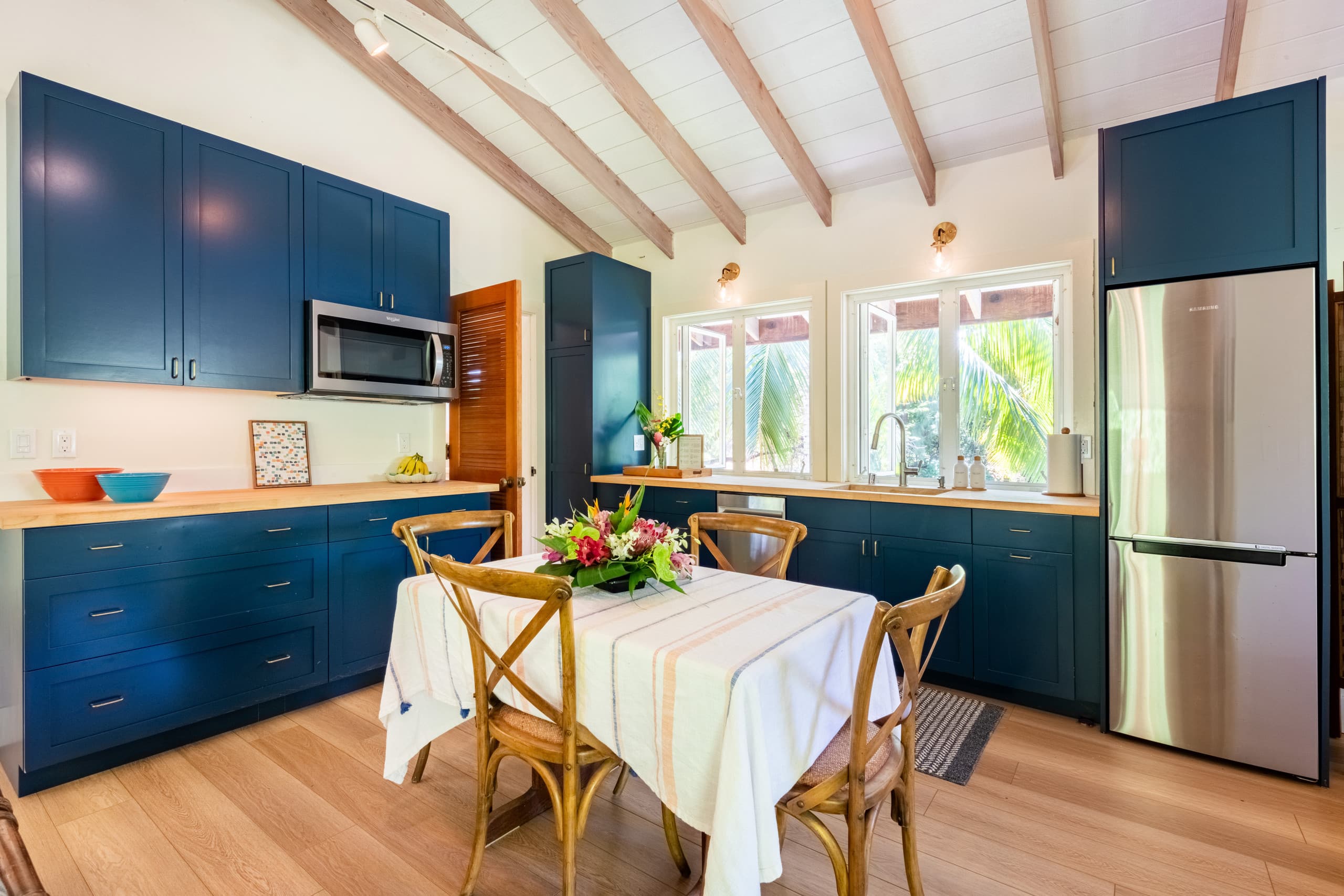 Home in Waimea · ★5.0 · 4 bedrooms · 6 beds · 4 baths - Image 24