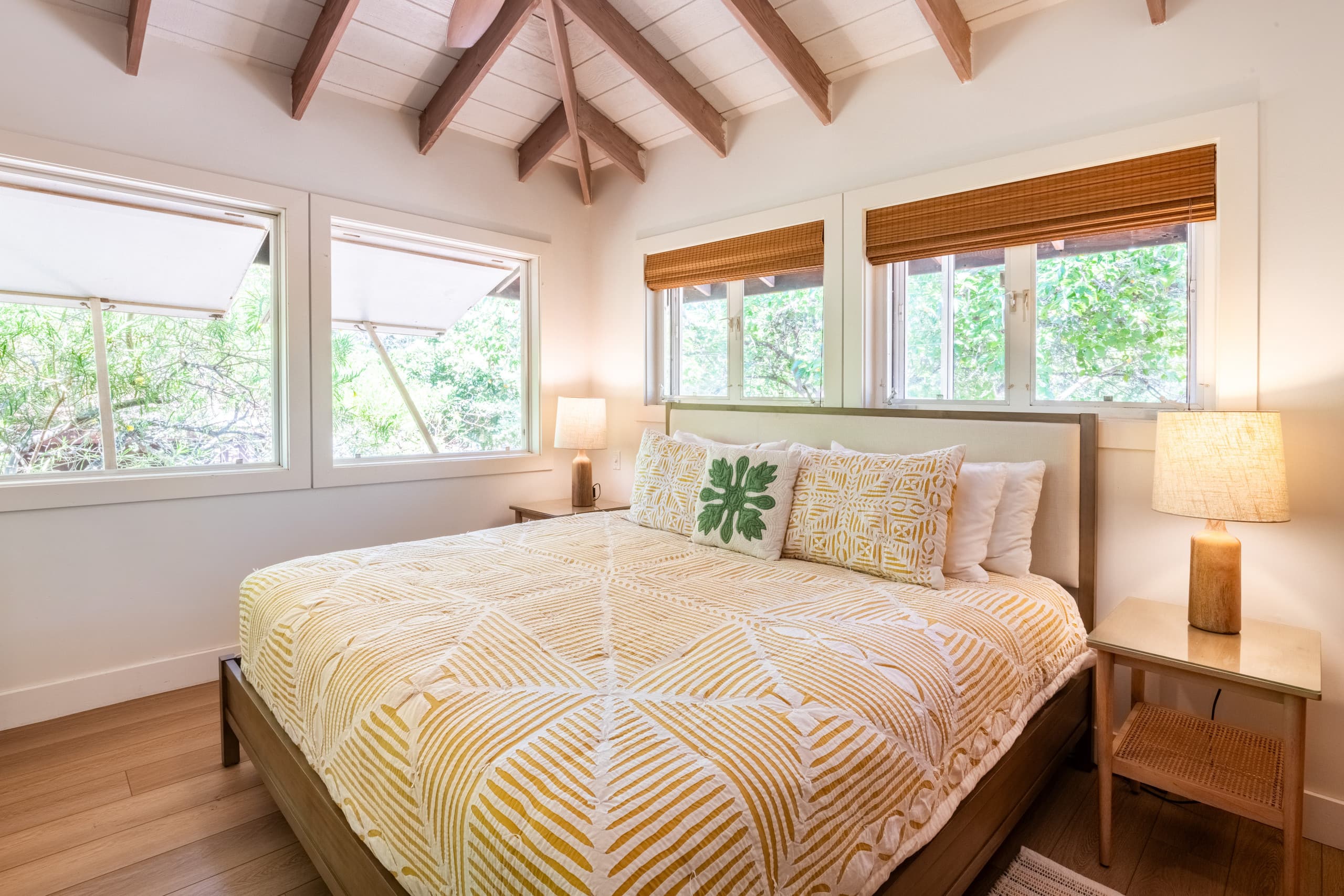 Home in Waimea · ★5.0 · 4 bedrooms · 6 beds · 4 baths - Image 39
