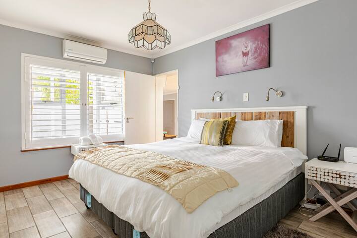 Mount View. Luxury 3 bed villa with pool gallery image 3