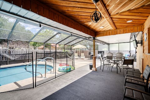 Heated Pool Oasis | Family Retreat | Sleeps 8
