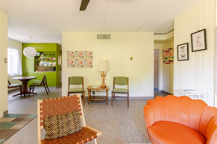 Midcentury Modern, Near Duke - Durham, NC