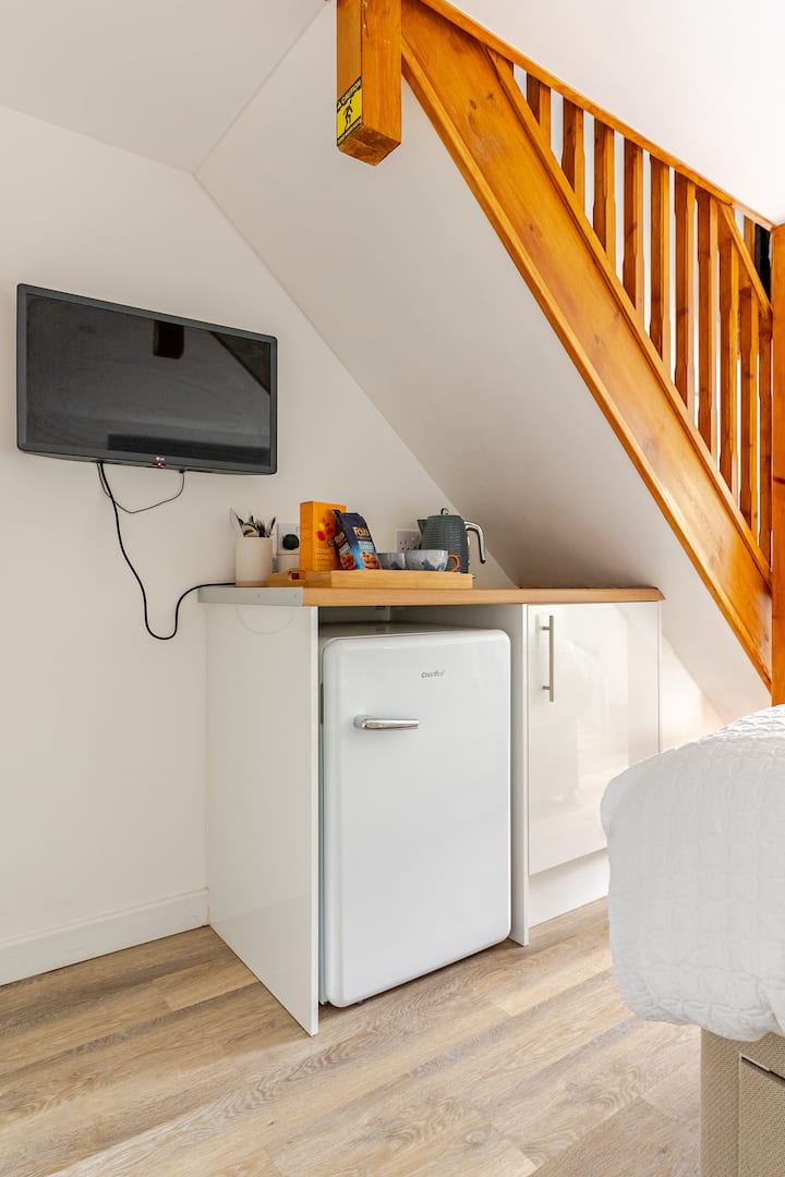 Discover Little Drey: Your Perfect Getaway - Dorchester