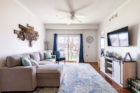 1st Floor Beach-town Condo in Lewes