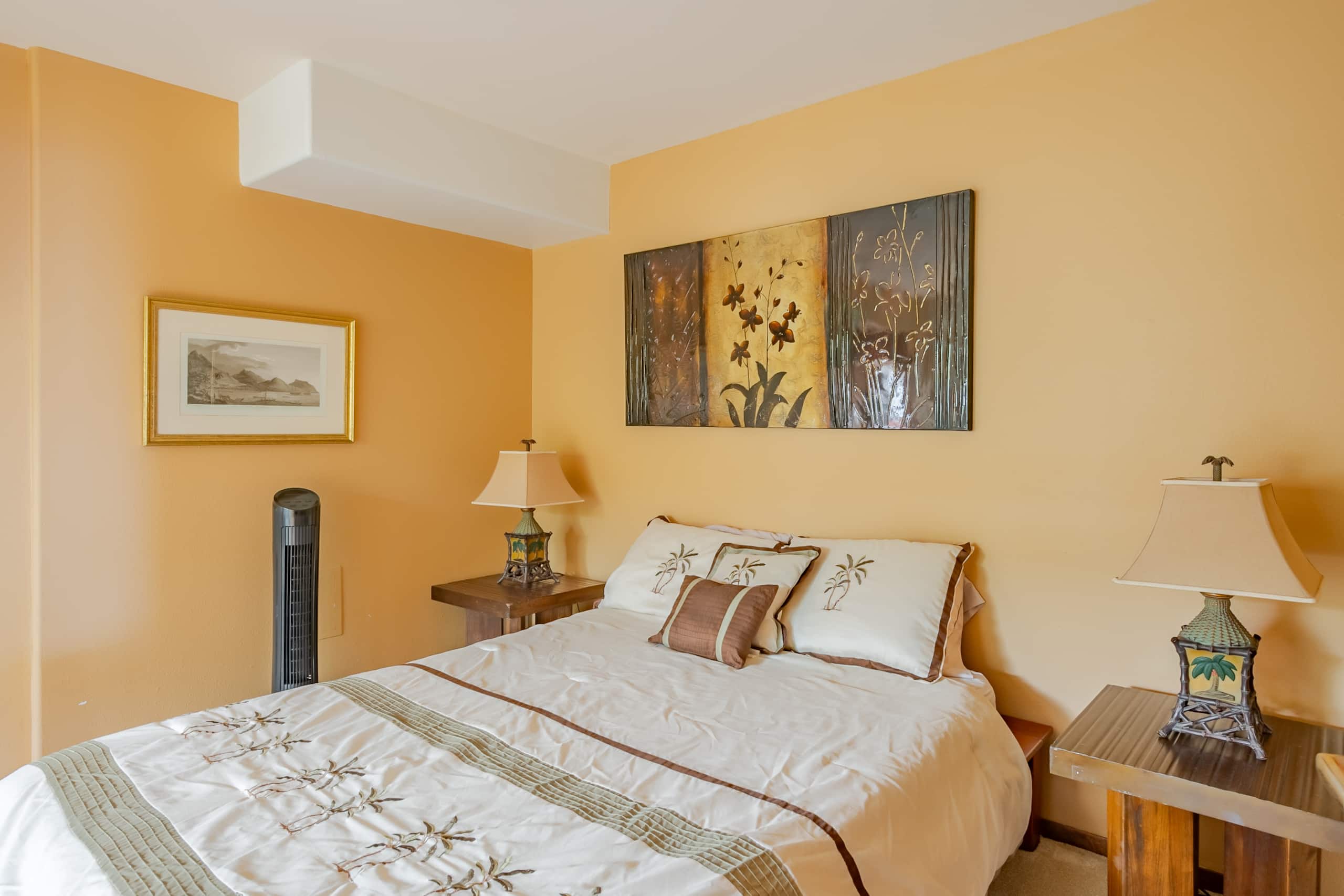 Home in Kailua-Kona · ★4.83 · 3 bedrooms · 4 beds · 2.5 baths - Image 19
